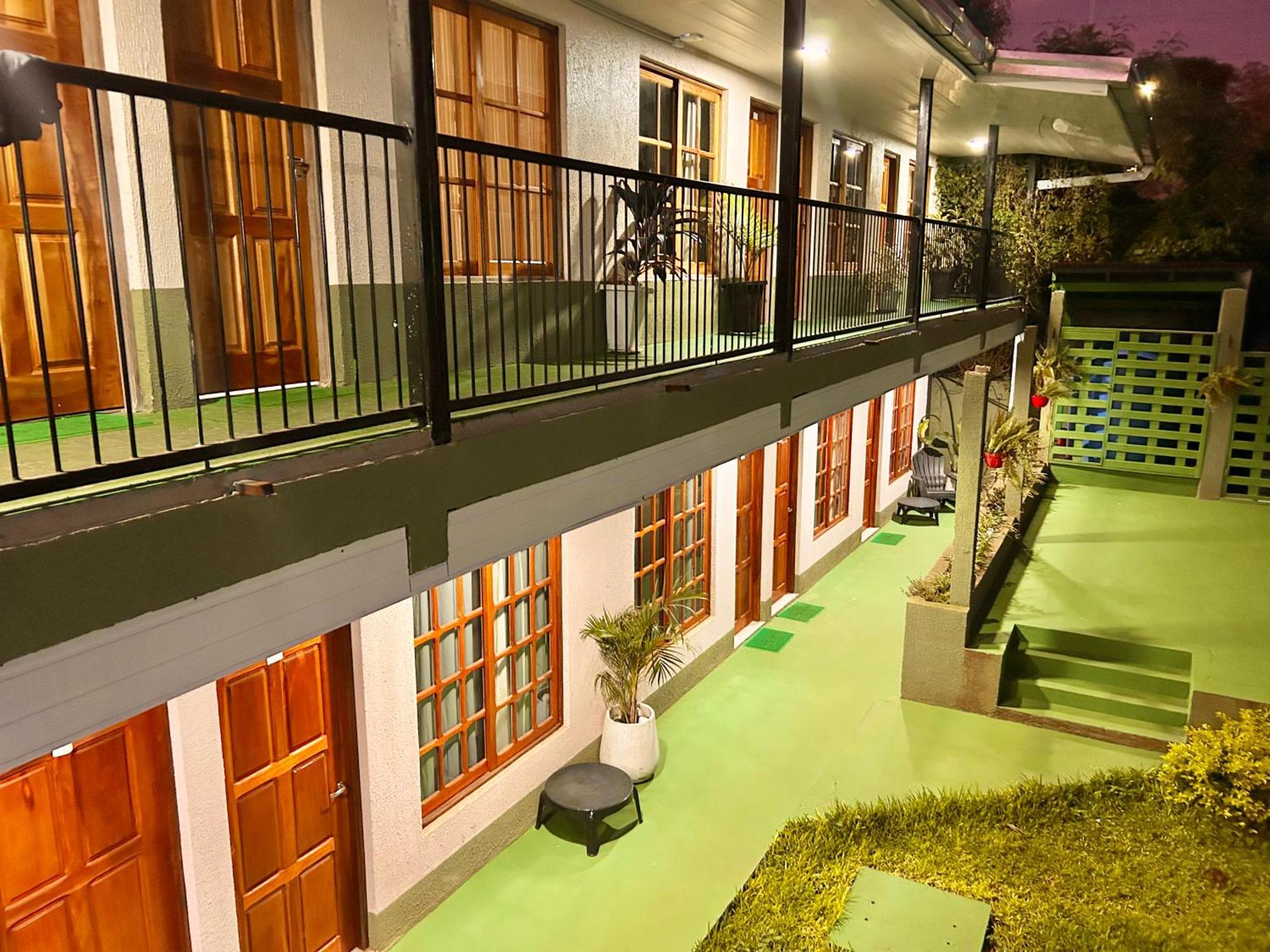 Tupa Hotel Iguazu Puerto Iguazú Esterno foto